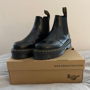 Dr. Martens 2976 Platform Chelsea Boots sz 11